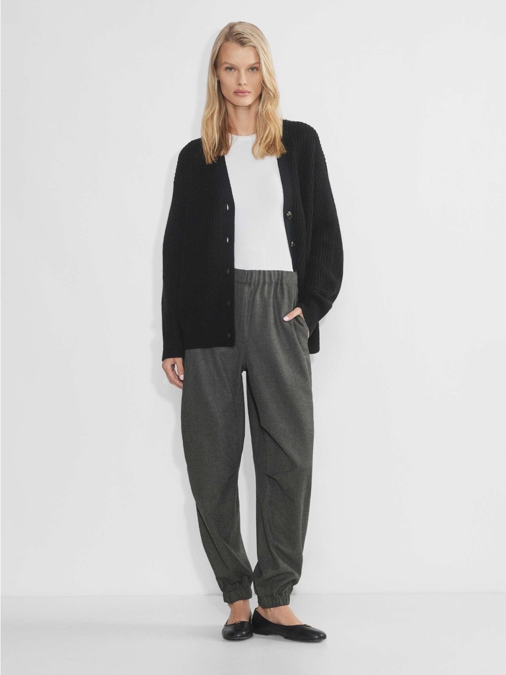 Wilfred Aritzia Utility Jogger Pants Charcoal Gray Size 6